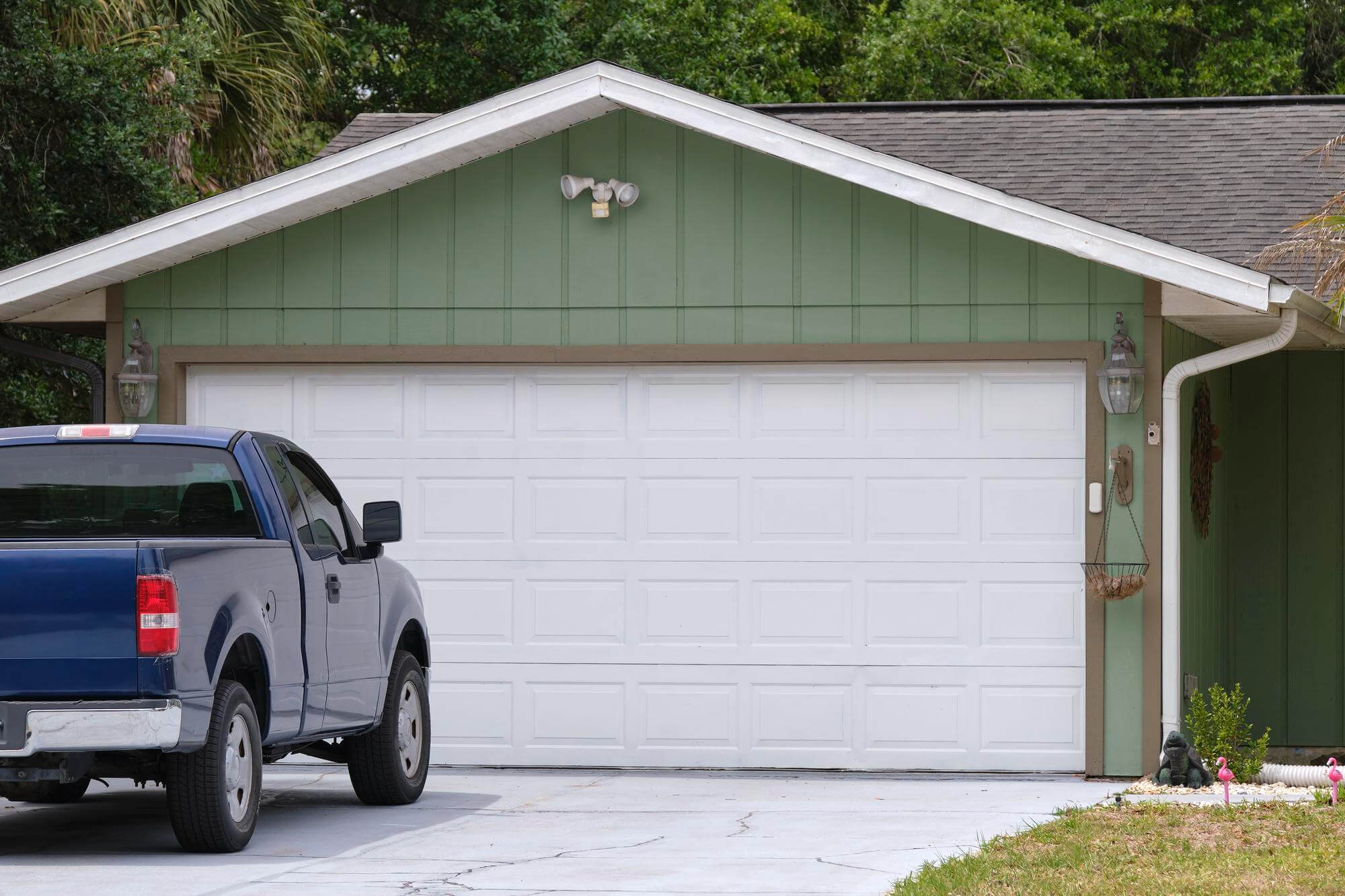 GARAGE DOOR